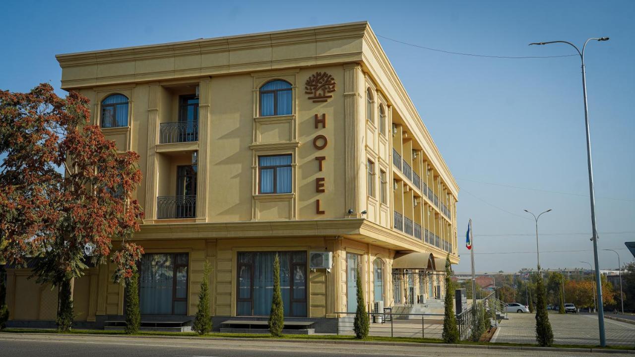 Almalyk Plaza Hotel Olmaliq Zewnętrze zdjęcie