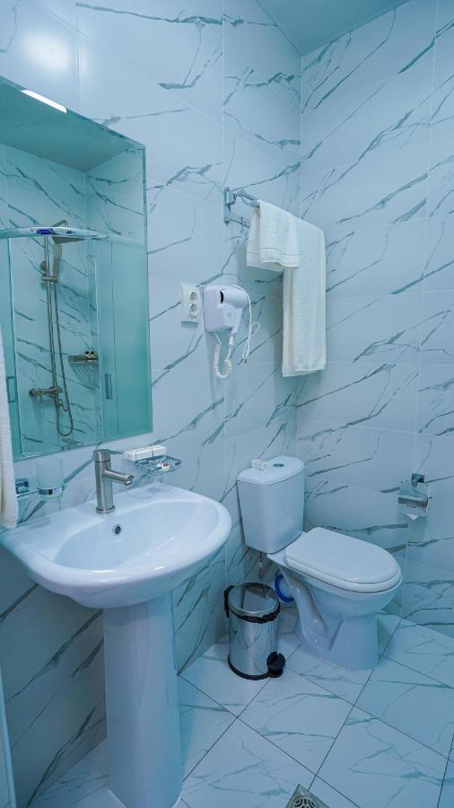 Almalyk Plaza Hotel Olmaliq Zewnętrze zdjęcie